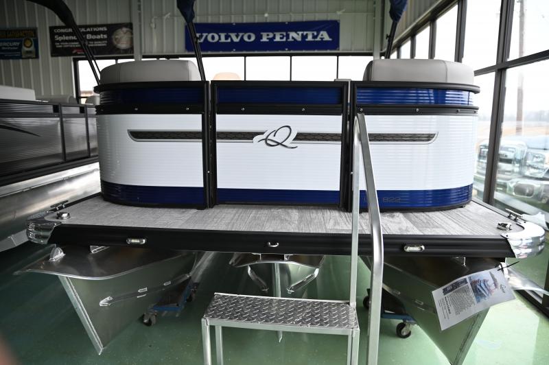 2022 Qwest "E" 822 Splash Pad RW-LTZ (TT) Pontoon Boat 2022 Qwest "E" 822 Splash Pad RW-LTZ (TT) Pontoon Boat