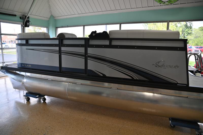 2023 Qwest E 816 CTR Cruise-LT Pontoon Boat 2023 Qwest E 816 CTR Cruise-LT Pontoon Boat