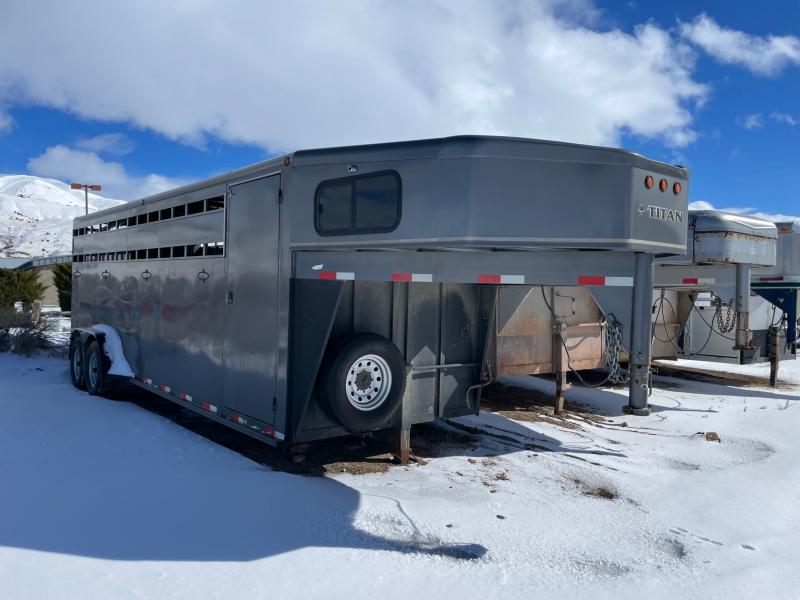 Titan Trailer Classic Image