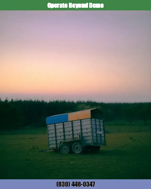 2021 4-Star Trailers 2 Horse Model - 14' x 7' Walkthrough Manger Horse Trailer