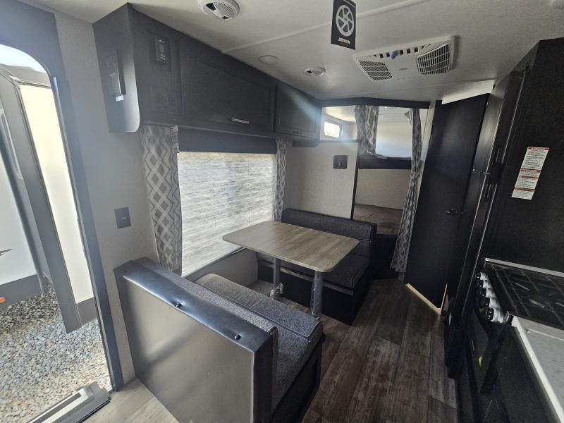 Forest River Grey Wolf Fish House Image