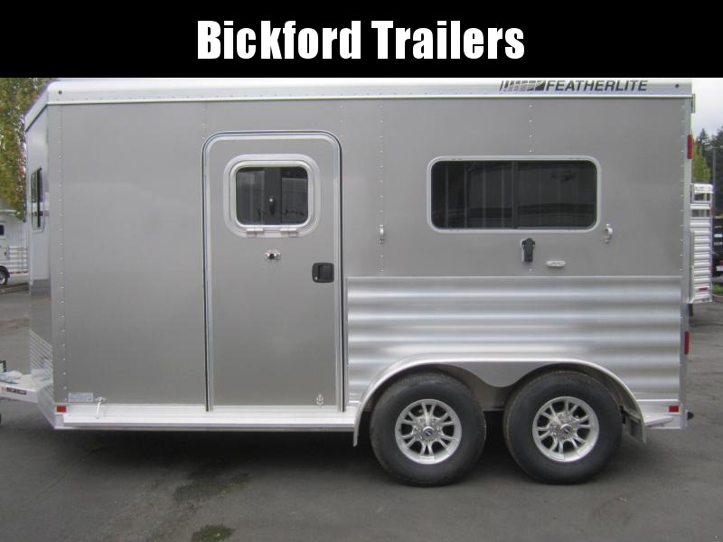 2021 Featherlite 7442 Horse Trailer 2021 Featherlite 7442 Horse Trailer