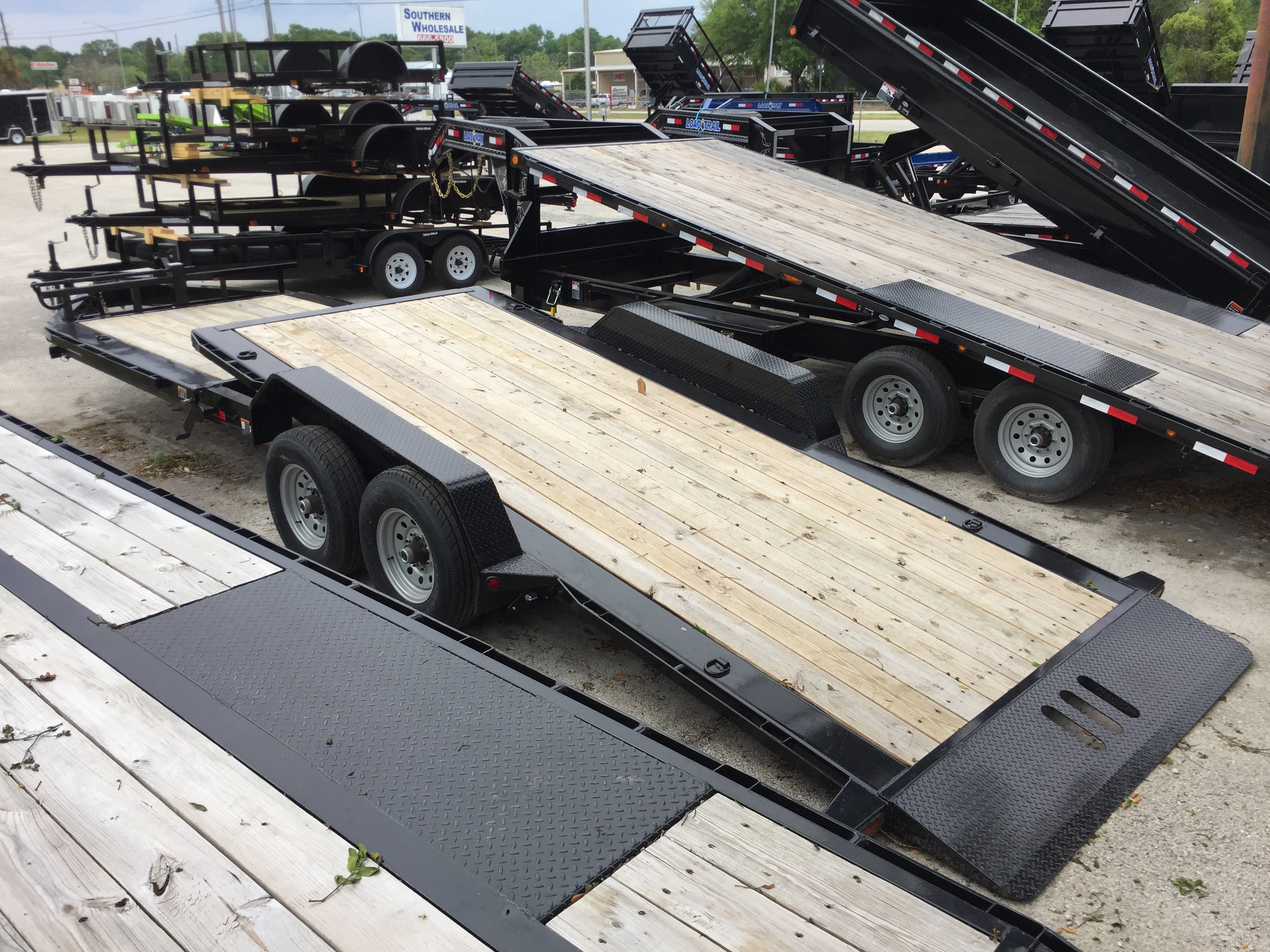 Home Southern Wholesale Trailers Flatbed, Dump, Utility, and Cargo