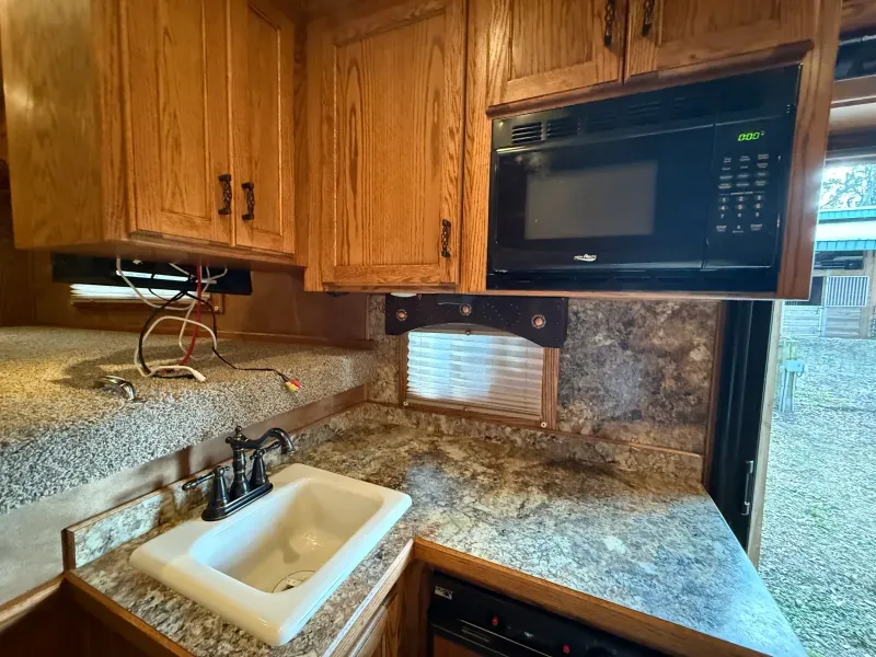 used Horse Trailers Four Star  for sale, in Brooksville, FL Thumbnail 17