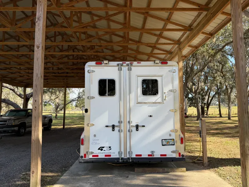 used Horse Trailers Four Star  for sale, in Brooksville, FL Thumbnail 5