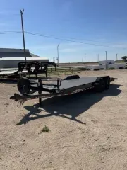 2025 Ironbull 22Ft Car Hauler 
