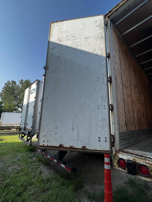 used Dry Van Semi Trailers Wabash National  for sale, in Cincinnati, OH Thumbnail 6