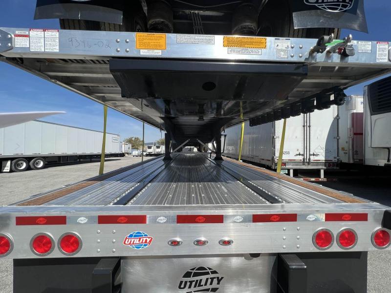 2023 Utility Trailer Manufacturing Company 48' Combination Flat Bed