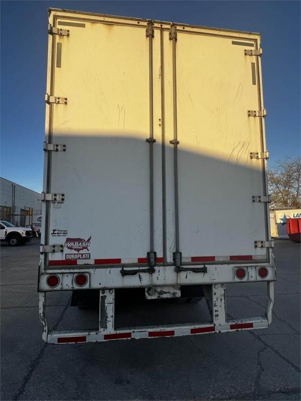 used Dry Van Semi Trailers Wabash National  for sale, in Clarksville, IN Thumbnail 4