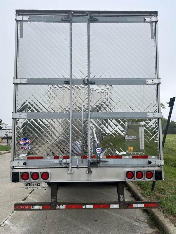 used Reefer Semi Trailers Utility Trailer Manufacturing Company  for sale, in Cincinnati, OH Thumbnail 4