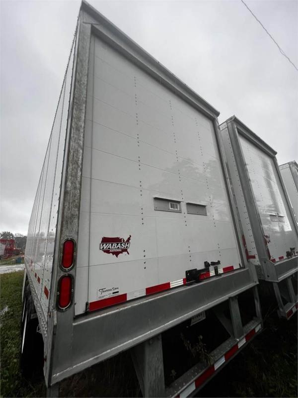 used Dry Van Semi Trailers Wabash National  for sale, in Indianapolis, IN Thumbnail 3