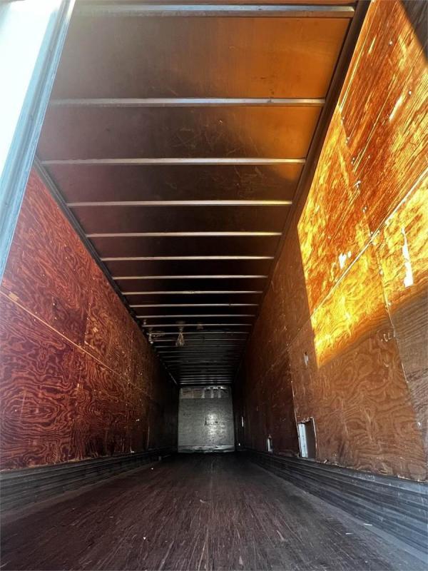 used Dry Van Semi Trailers Wabash National  for sale, in Clarksville, IN Thumbnail 9