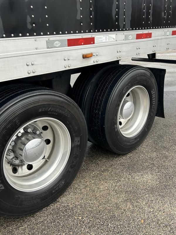 used Dry Van Semi Trailers Utility Trailer Manufacturing Company  for sale, in Clarksville, IN Thumbnail 11