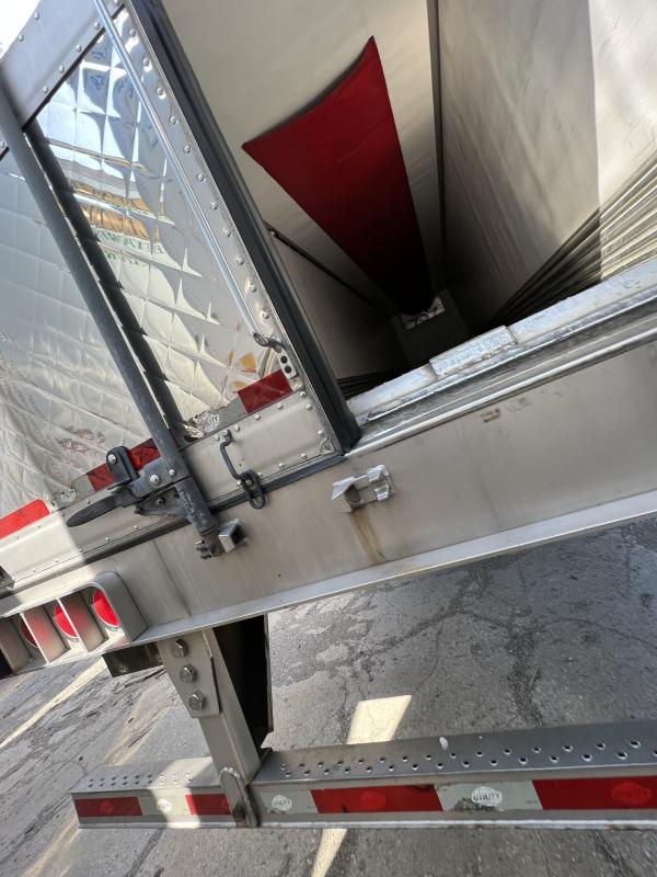 2015 Utility Trailer Manufacturing Company 53' Reefer Trailer w