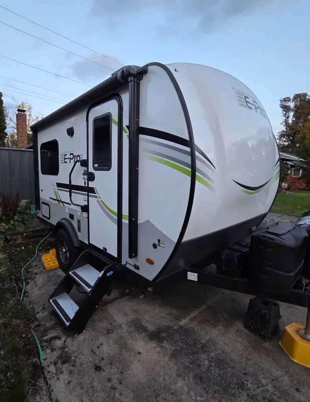used Travel Trailers Forest River Flagstaff E-Pro for sale, in Portland, OR Thumbnail 3