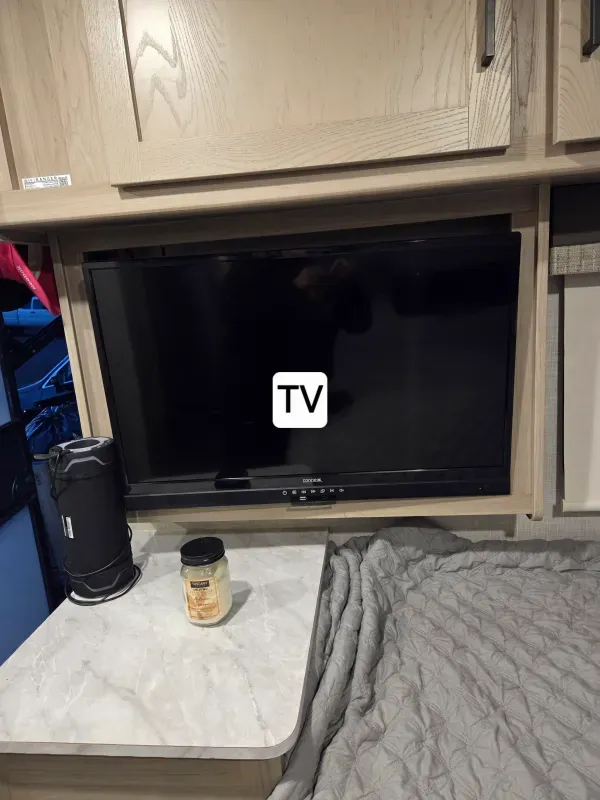 used Travel Trailers Forest River Flagstaff E-Pro for sale, in Portland, OR Thumbnail 4