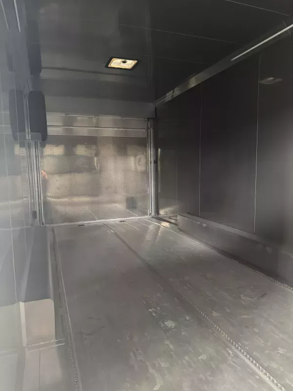 used Car Haulers / Racing Trailers Featherlite  for sale, in Bryan, TX Thumbnail 8