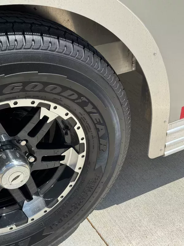 used Car Haulers / Racing Trailers Featherlite  for sale, in Bryan, TX Thumbnail 4