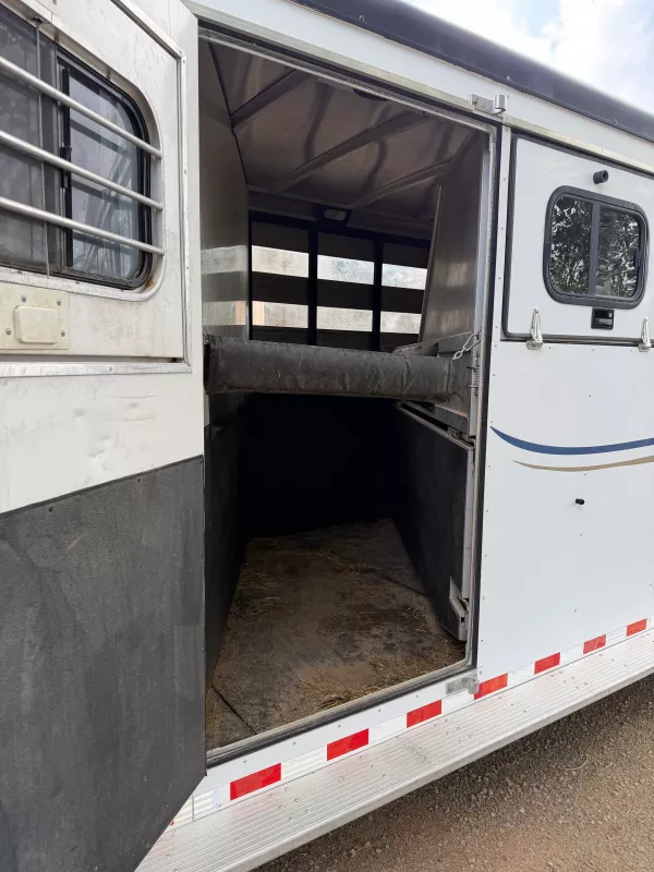 used Horse Trailers Sundowner Trailers  for sale, in Lamy, NM Thumbnail 3