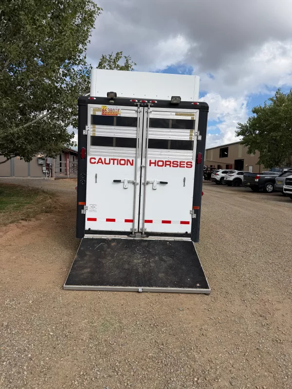 used Horse Trailers Sundowner Trailers  for sale, in Lamy, NM Thumbnail 7