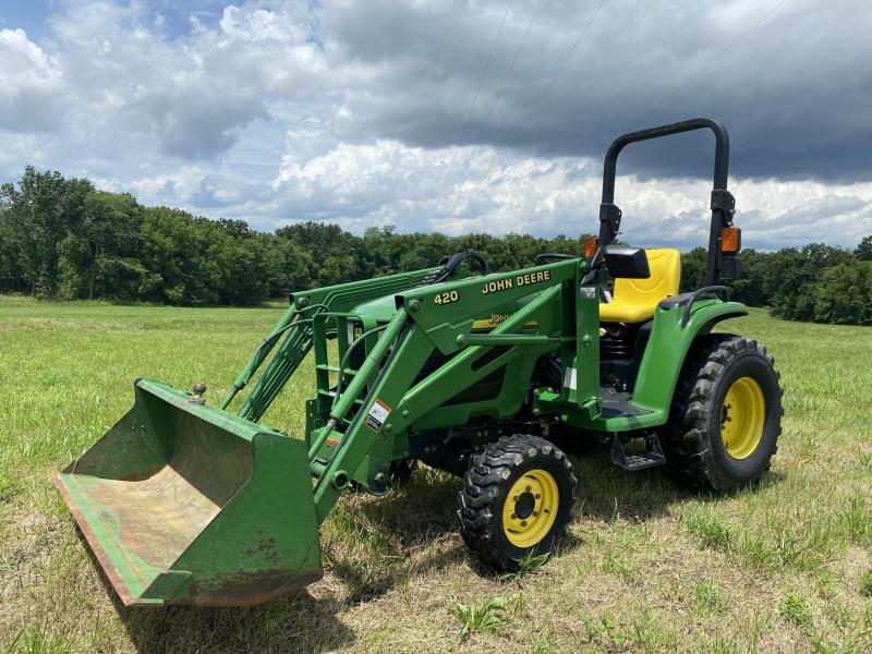 John Deere 4210 Tractor John Deere 4210 Tractor