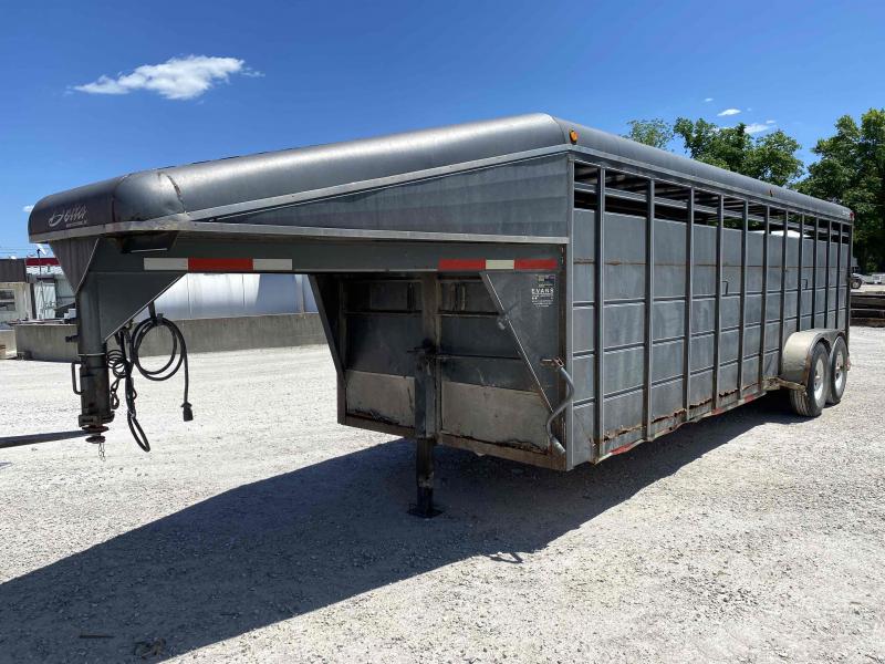 24' Delta Livestock Trailer 24' Delta Livestock Trailer