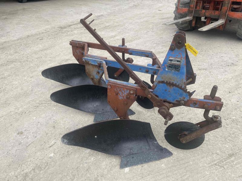 Ford 3 Bottom Plow Ford 3 Bottom Plow