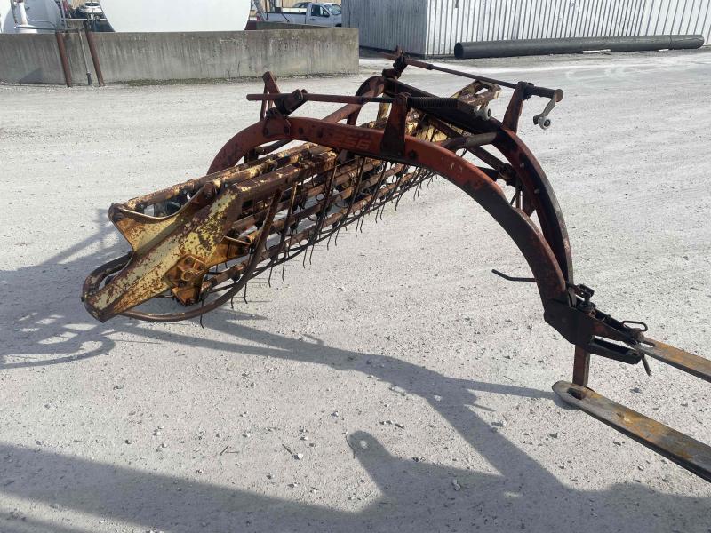 New Holland 256 Rake New Holland 256 Rake