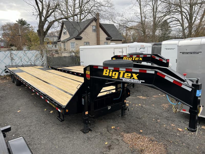 2023 Big Tex Trailers 25GN-35+5 Flatbed Trailer 2023 Big Tex Trailers 25GN-35+5 Flatbed Trailer