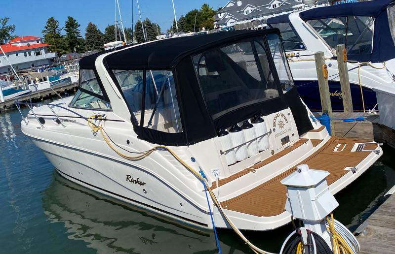 2003 Rinker 342 Fiesta Vee 2003 Rinker 342 Fiesta Vee