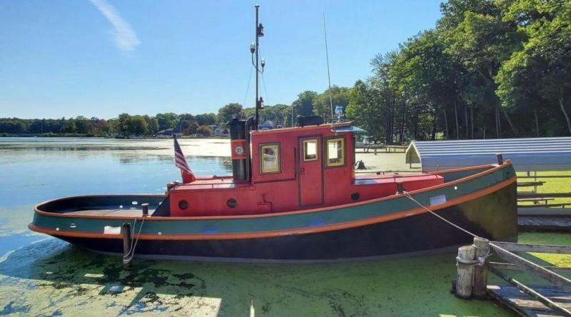 1945 Tugboat Russel Brothers Ville Class 1945 Tugboat Russel Brothers Ville Class