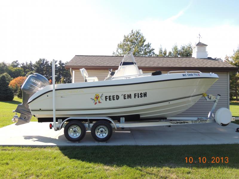 2011 Cobia Boats 206CC 2011 Cobia Boats 206CC
