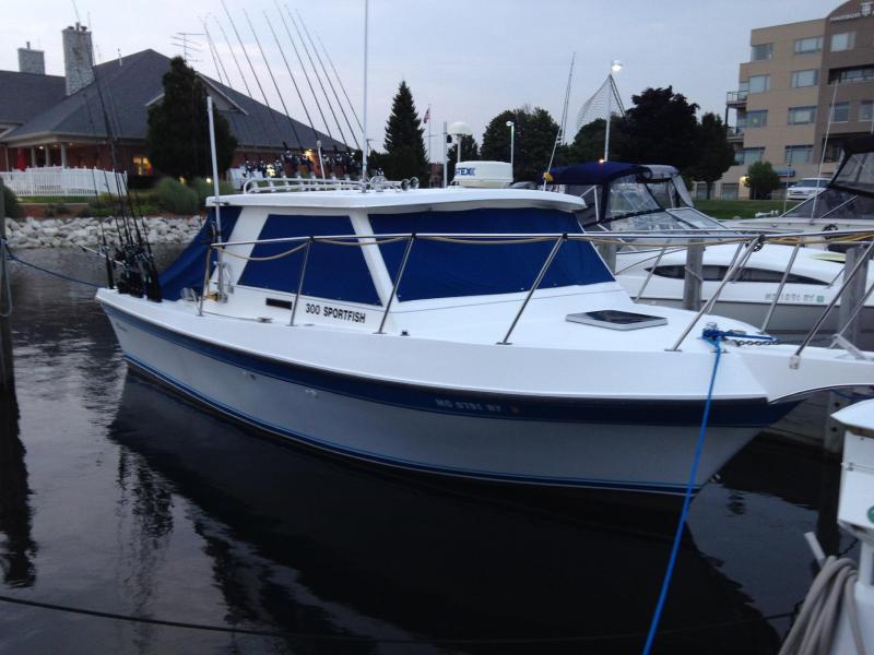 30' Cherokee Sportfisherman 300 30' Cherokee Sportfisherman 300