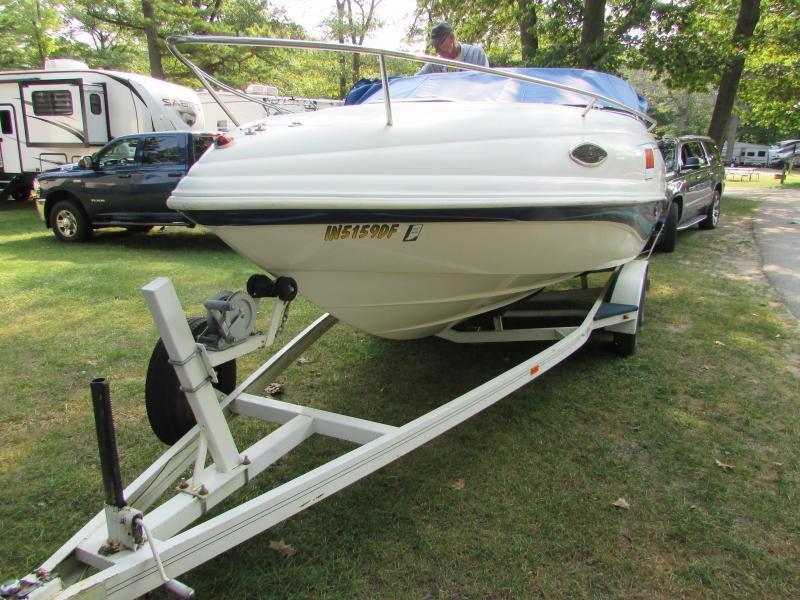 1996 Rinker 212 Fiesta 1996 Rinker 212 Fiesta