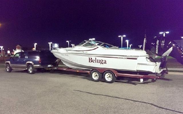 1988 Boston Whaler Temptation 2200 Cuddy Cabin 1988 Boston Whaler Temptation 2200 Cuddy Cabin
