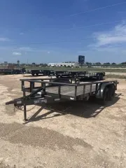 2024 Texas Bragg Tractor Tilt 