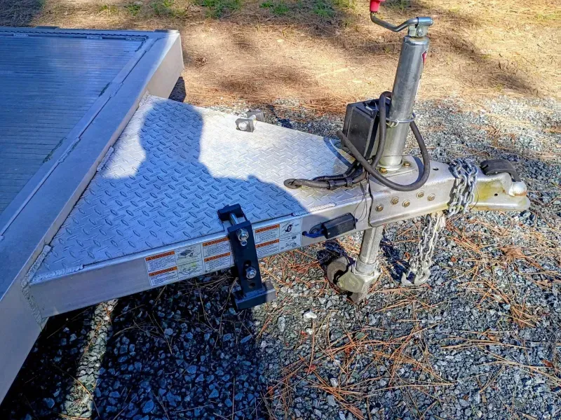 used Car Haulers / Racing Trailers Featherlite  for sale, in Rogue River, OR Thumbnail 4