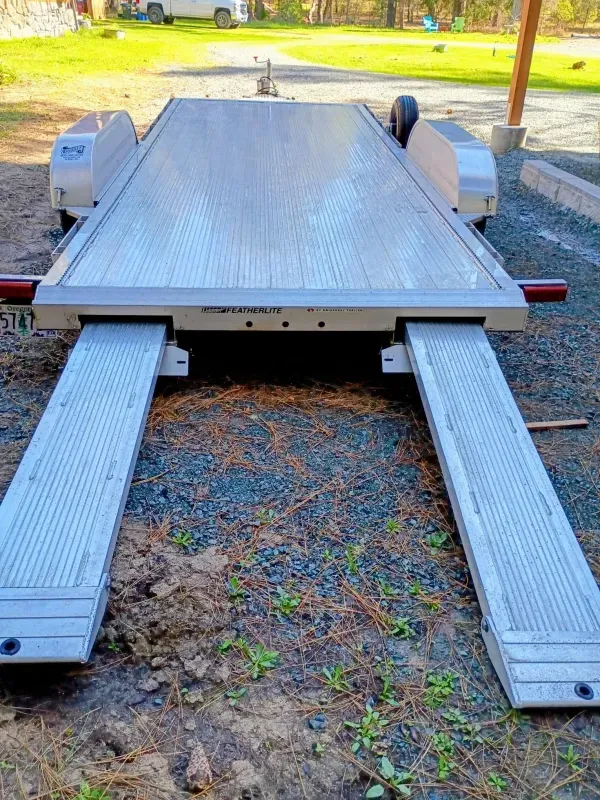 used Car Haulers / Racing Trailers Featherlite  for sale, in Rogue River, OR Thumbnail 3