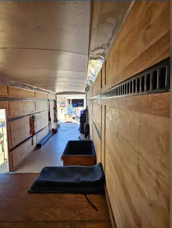 used Cargo (Enclosed) Trailers Continental Cargo  for sale, in Round Rock, TX Thumbnail 3