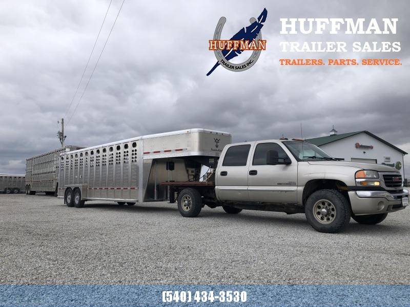 Wilson 7 x 24 14K Livestock Trailer Wilson 7 x 24 14K Livestock Trailer