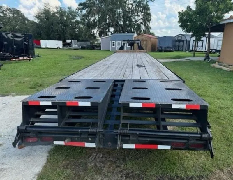 used Equipment / Flatbed Trailers TrailMaxx Trailers  for sale, in Milan, TN Thumbnail 2