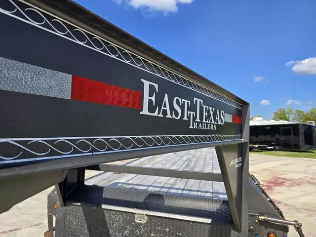 used Equipment / Flatbed Trailers East Texas  for sale, in Milan, TN Thumbnail 2