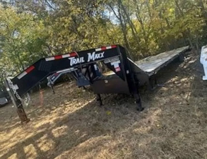 2022 TrailMaxx Gooseneck