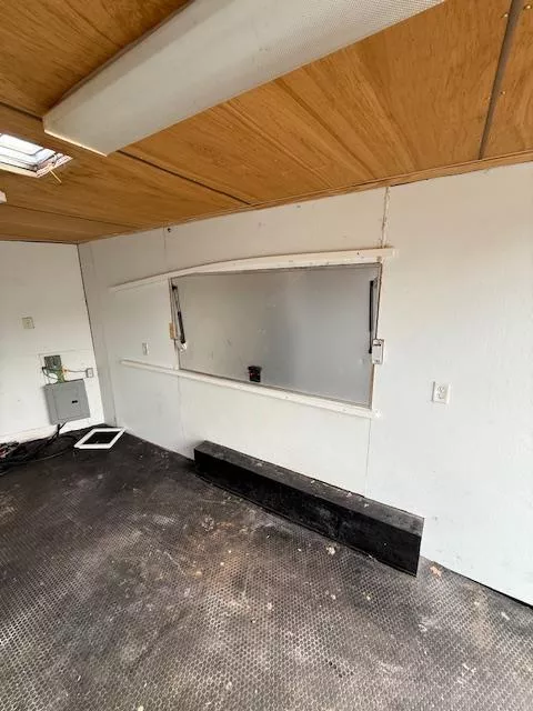 used Vending / Concession Trailers Quality Cargo  for sale, in Milan, TN Thumbnail 7