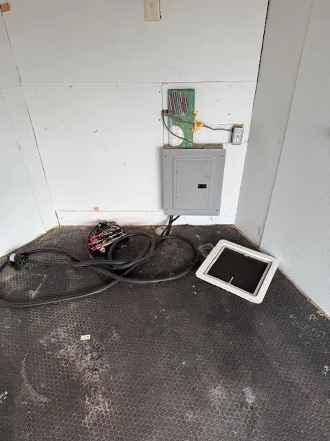 used Vending / Concession Trailers Quality Cargo  for sale, in Milan, TN Thumbnail 6