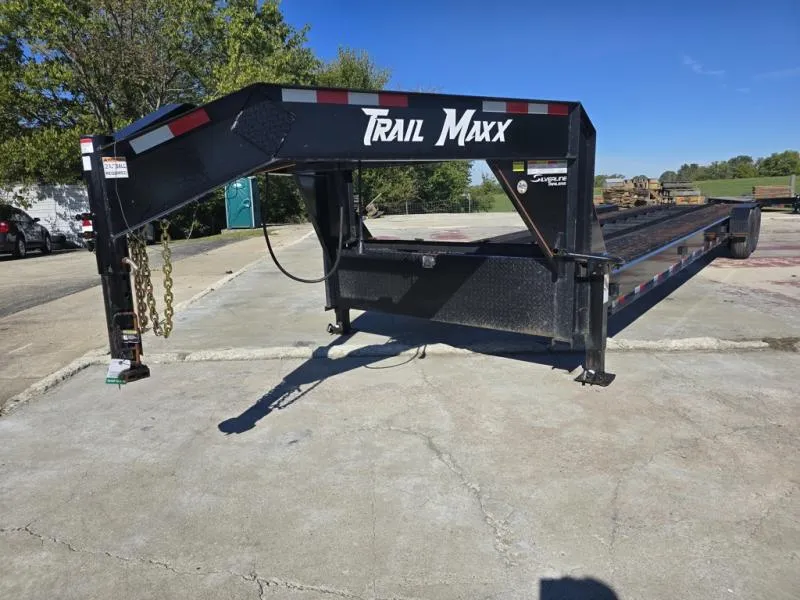 2023 TrailMaxx Gooseneck