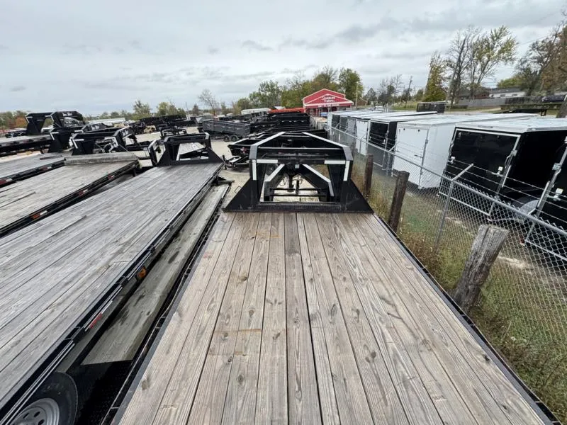 used Equipment / Flatbed Trailers TrailMaxx Trailers  for sale, in Milan, TN Thumbnail 4