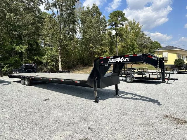 used Equipment / Flatbed Trailers TrailMaxx Trailers  for sale, in Milan, TN image-0