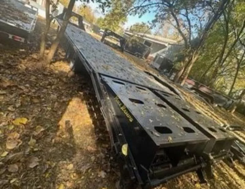 used Equipment / Flatbed Trailers TrailMaxx Trailers  for sale, in Milan, TN Thumbnail 2