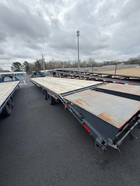 used Equipment / Flatbed Trailers East Texas  for sale, in Milan, TN Thumbnail 4